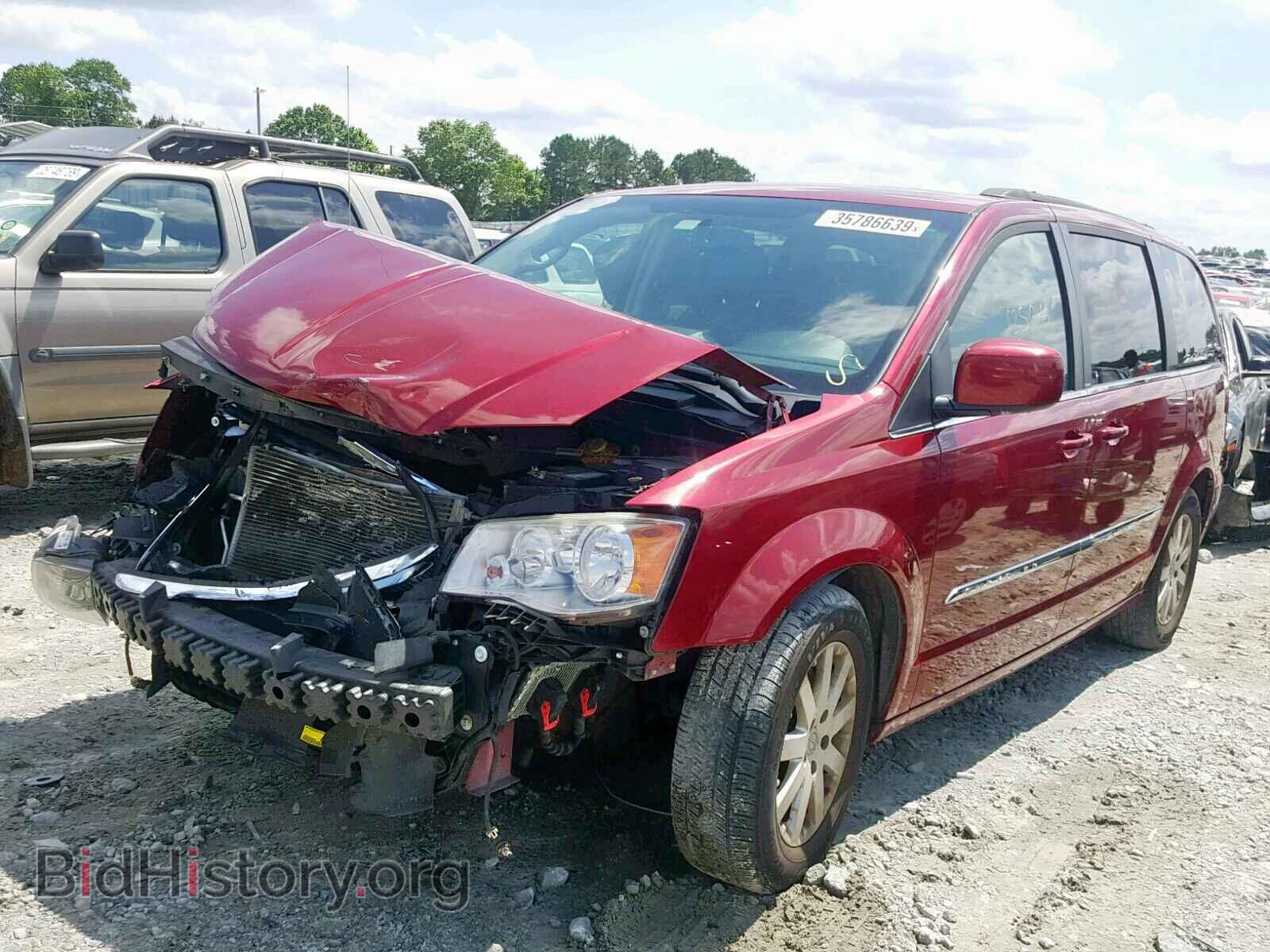 2014 CHRYSLER TOWN & COU - VIN: 2C4RC1BG3ER131998 - Фото 2