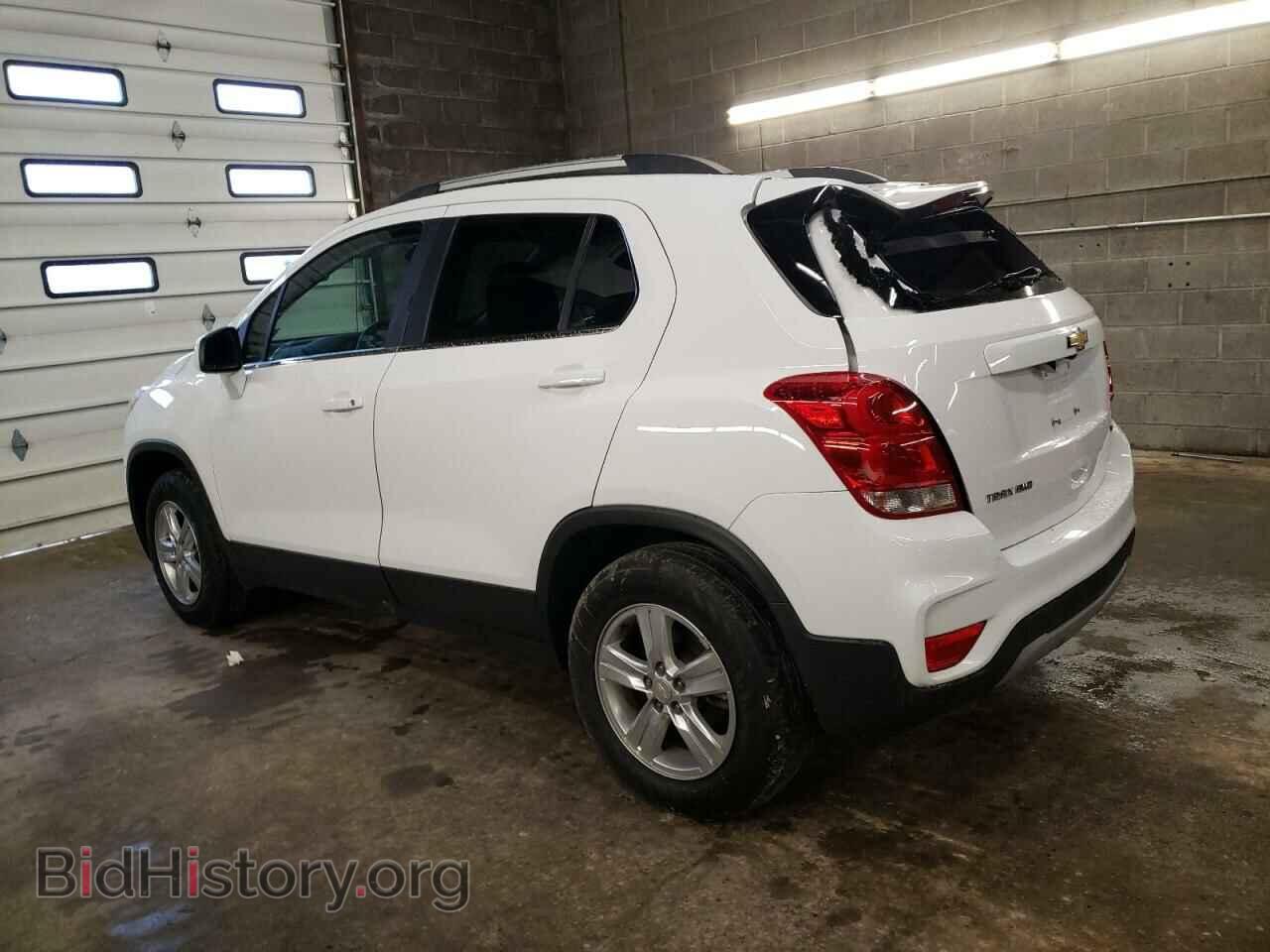 2019 CHEVROLET TRAX - VIN: 3GNCJPSB3KL332416 - Фото 2