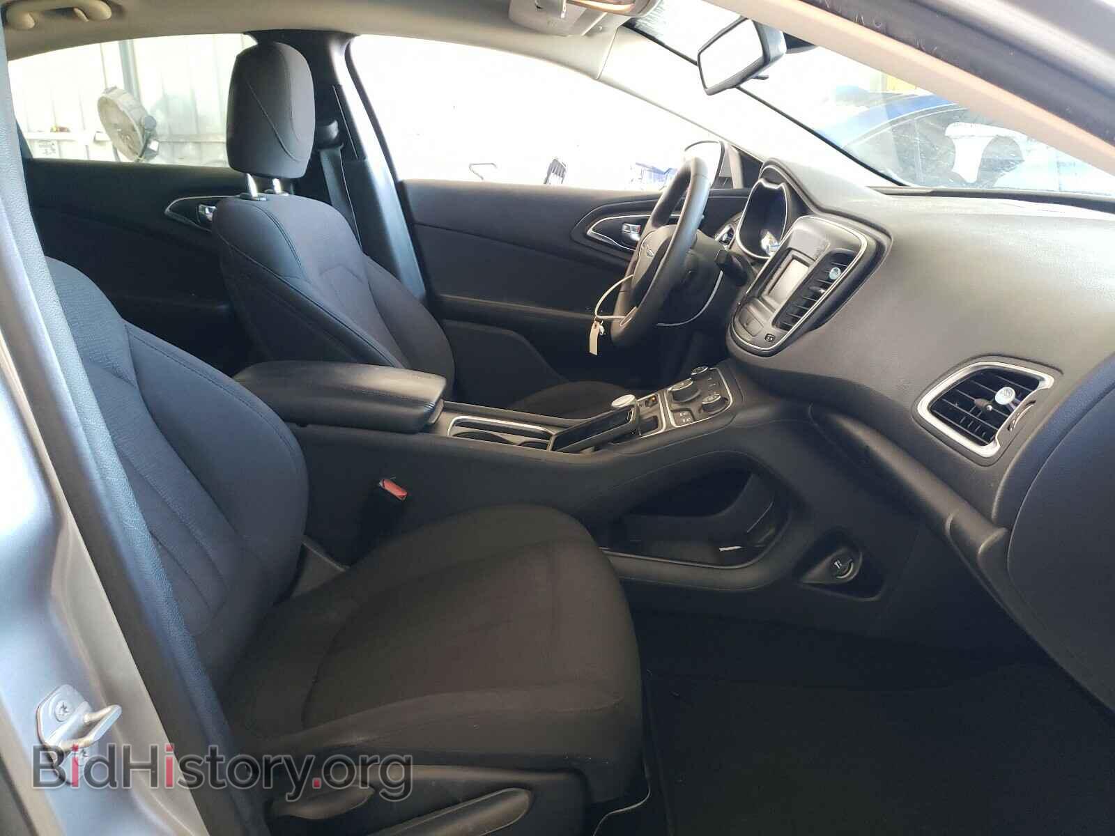 2015 CHRYSLER 200 - VIN: 1C3CCCABXFN748468 - Photo 5