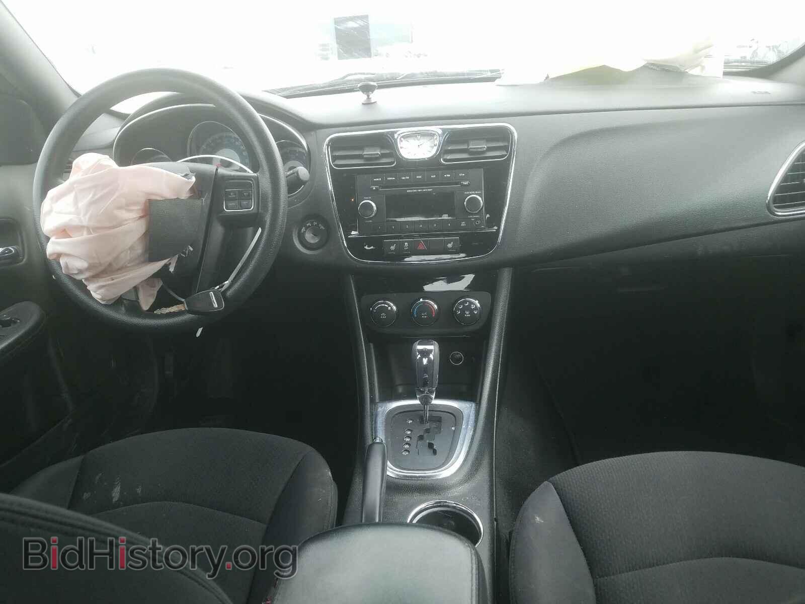 2014 CHRYSLER 200 - VIN: 1C3CCBAG2EN128346 - Фото 9
