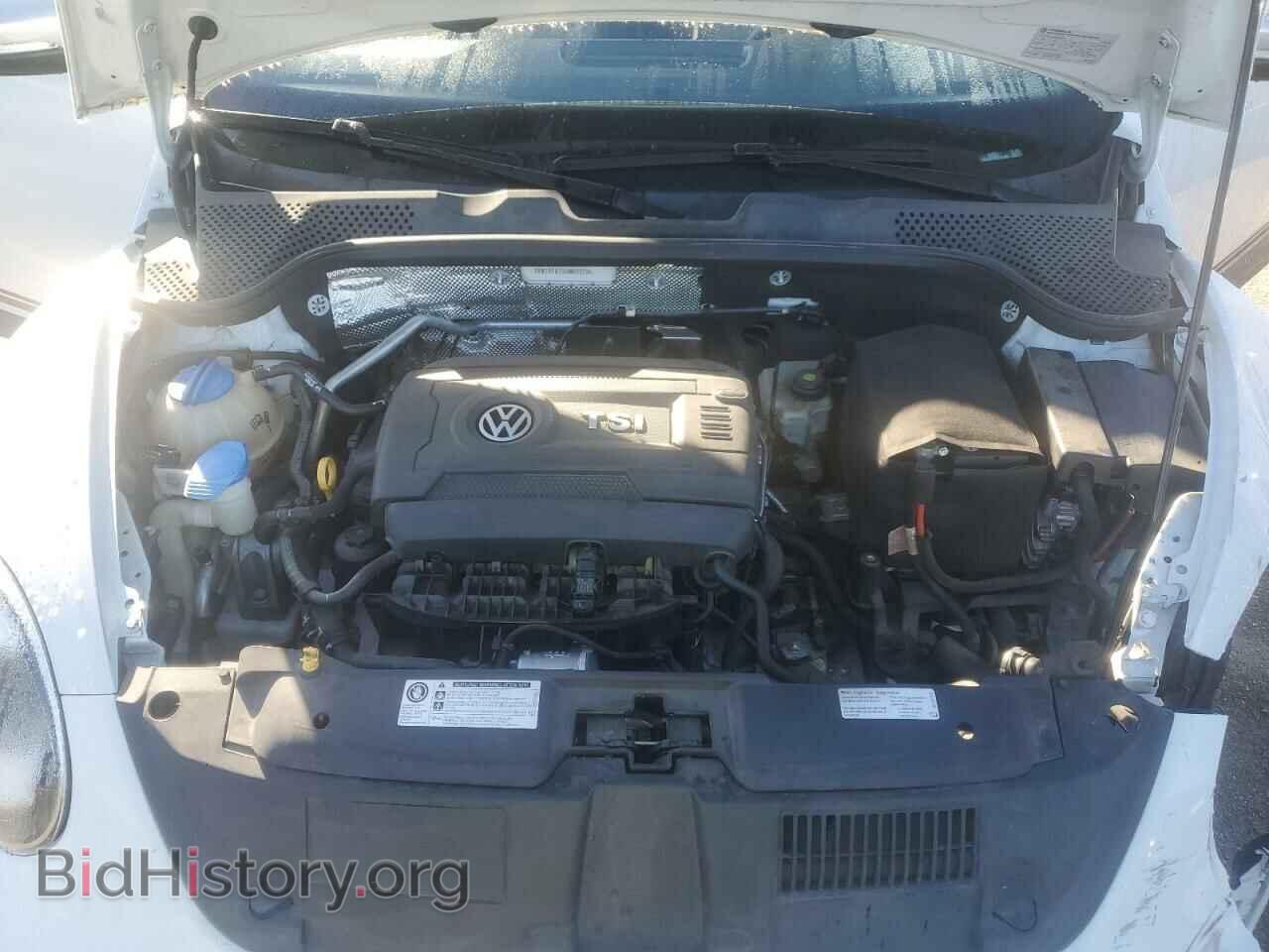 2016 VOLKSWAGEN BEETLE - VIN: 3VWS17AT5GM621794 - Фото 7