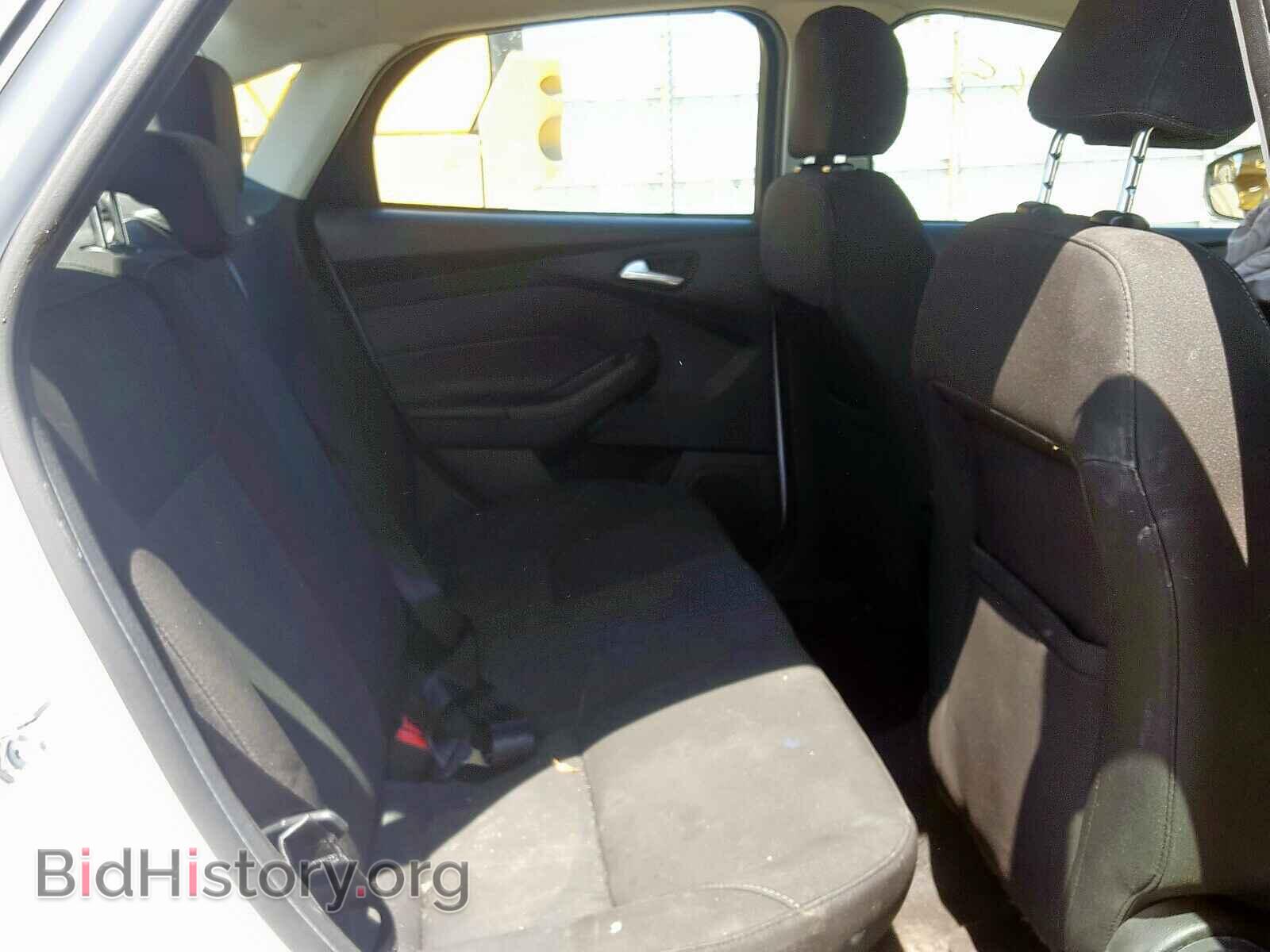 2017 FORD FOCUS - VIN: 1FADP3F24HL231796 - Photo 6