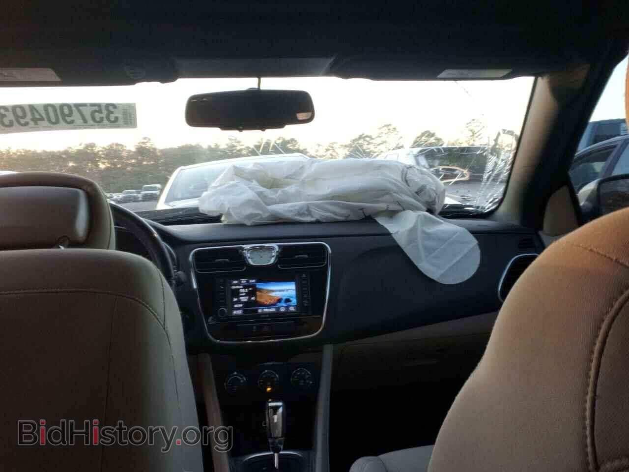 2014 CHRYSLER 200 - VIN: 1C3BCBEBXEN127570 - Фото 8