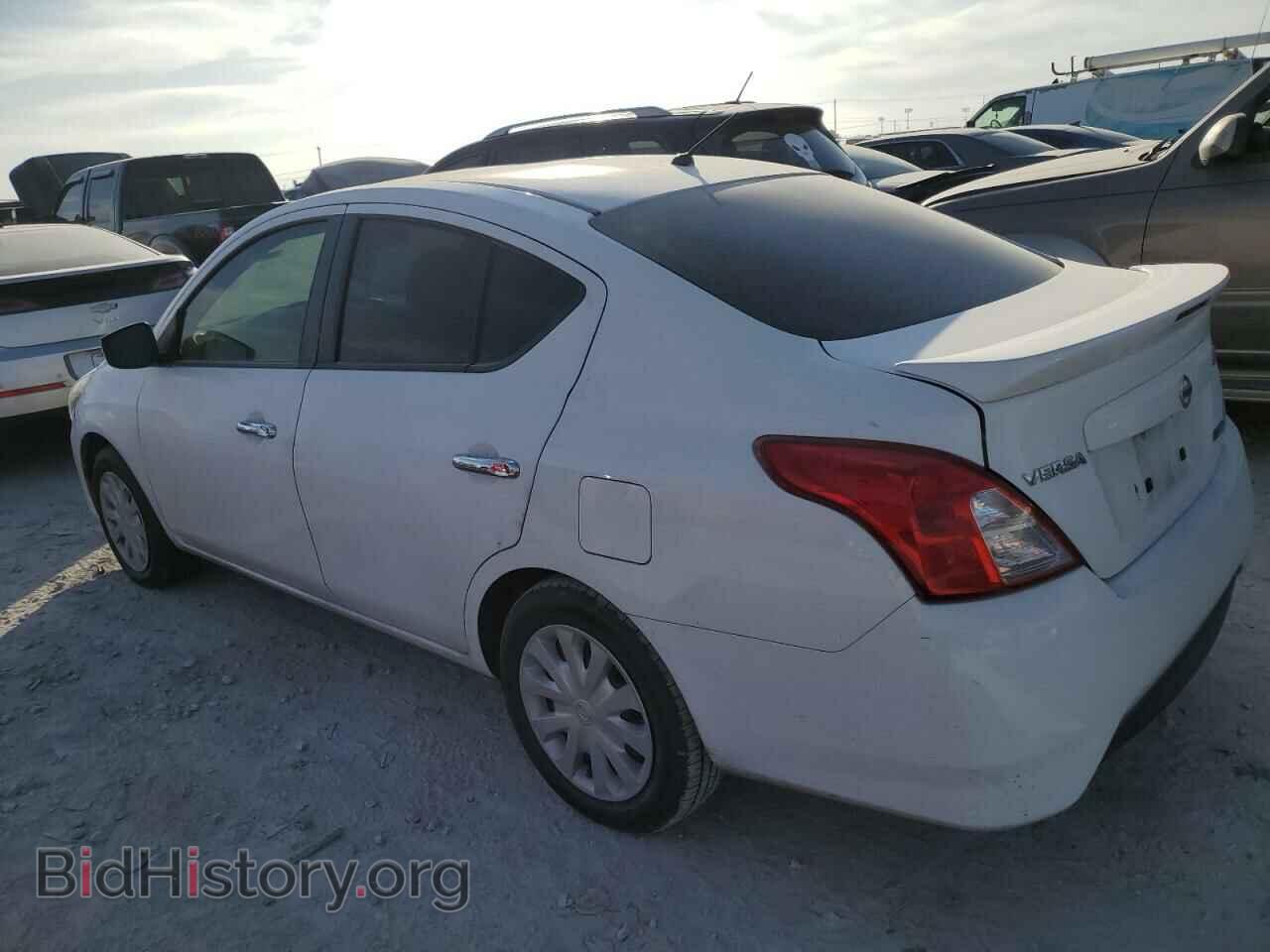 2016 NISSAN VERSA - VIN: 3N1CN7AP3GL831690 - Фото 2