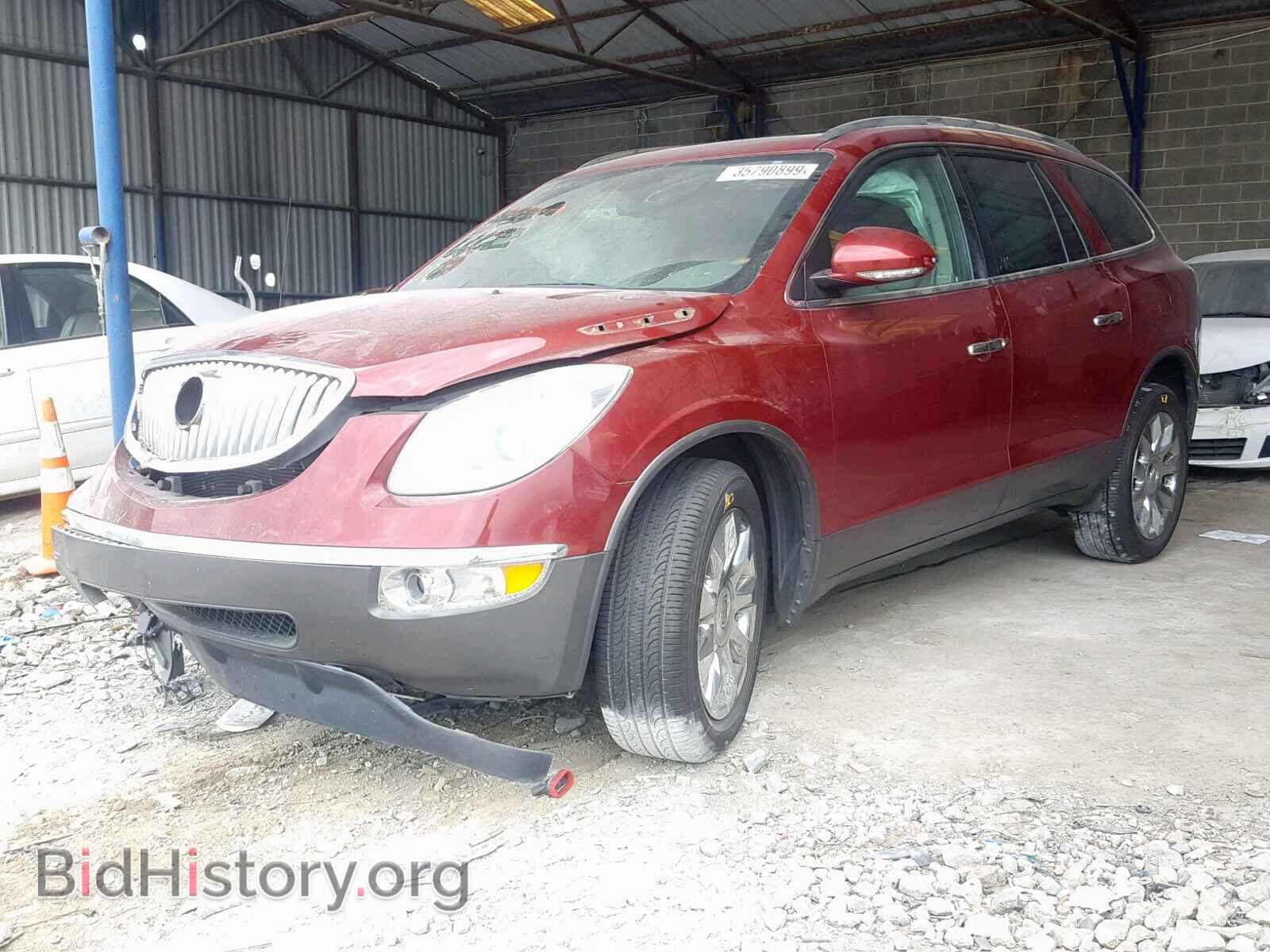 2011 BUICK ENCLAVE CX - VIN: 5GAKRCED2BJ266632 - Фото 2