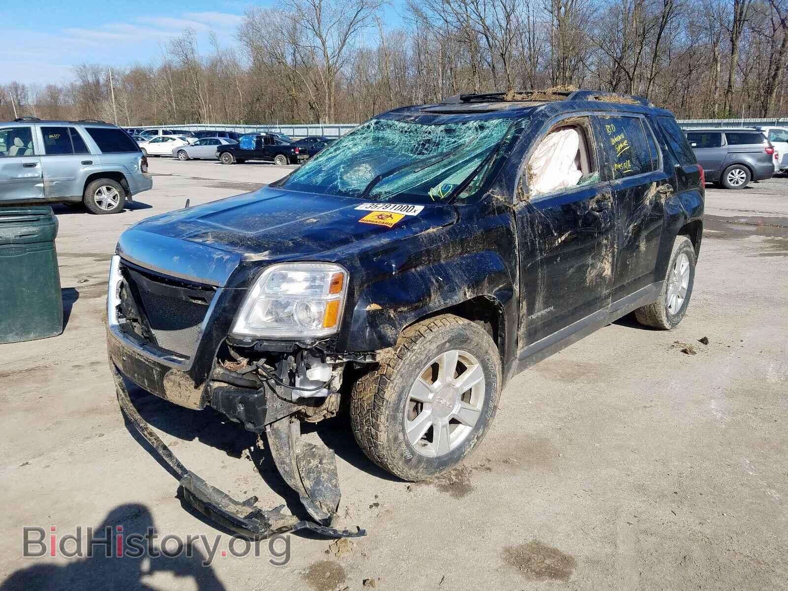 2013 GMC TERRAIN - VIN: 2GKFLTE38D6344912 - Photo 2