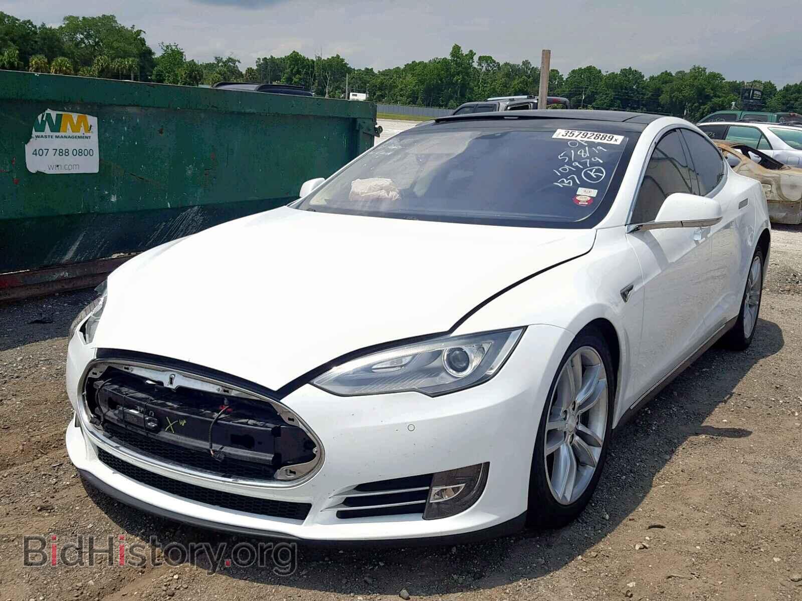 2014 TESLA MODEL S - VIN: 5YJSA1S13EFP50969 - Фото 2