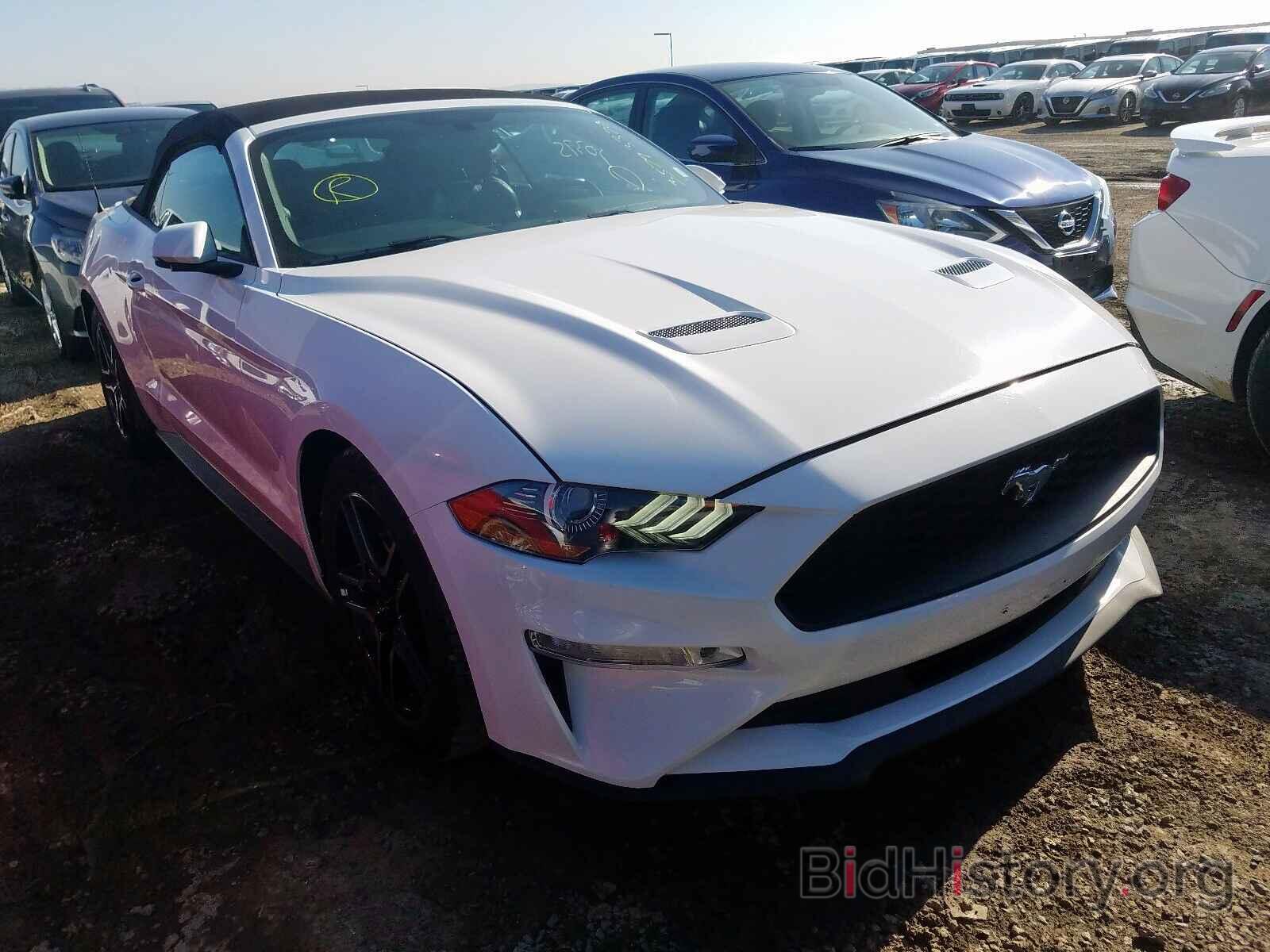Photo 1FATP8UH5K5104602 - FORD MUSTANG 2019