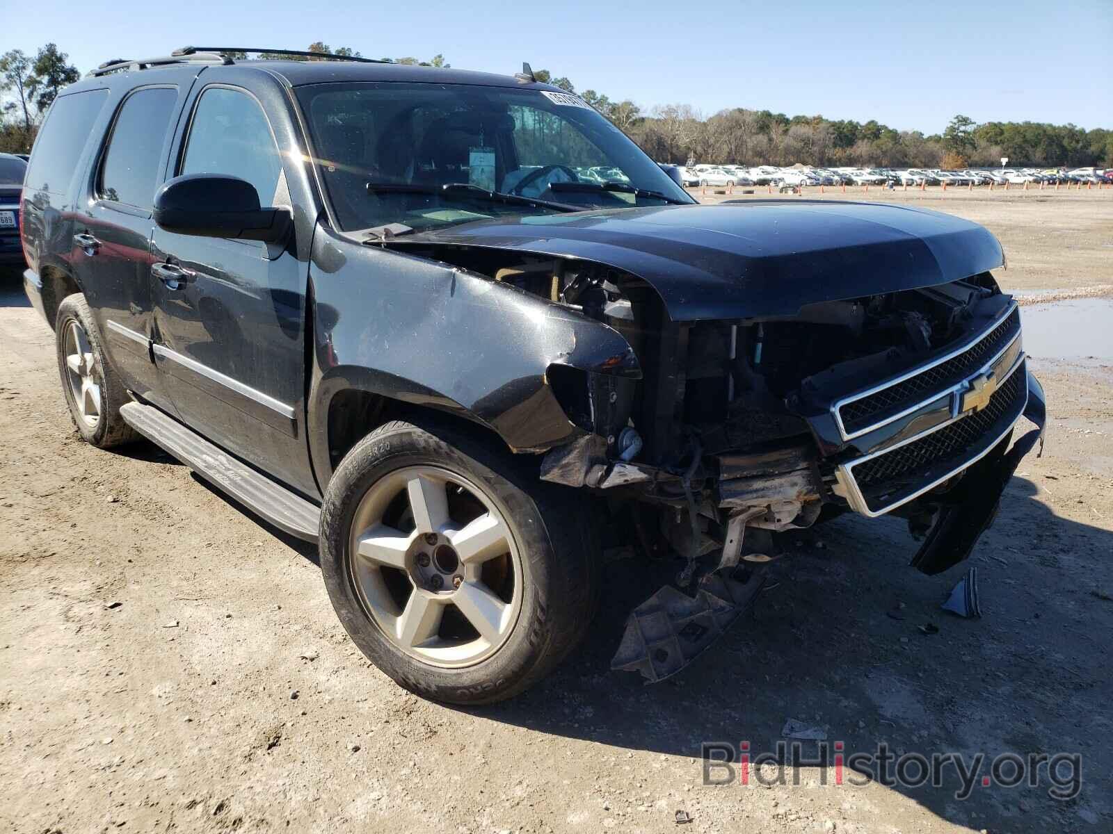 Photo 1GNSCCE07BR297400 - CHEVROLET TAHOE 2011