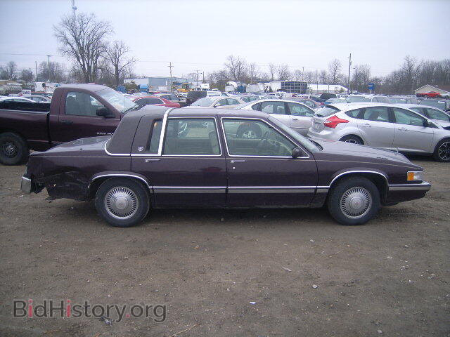1993 CADILLAC DEVILLE - VIN: 1G6CD53B7P4319588 - Photo 9