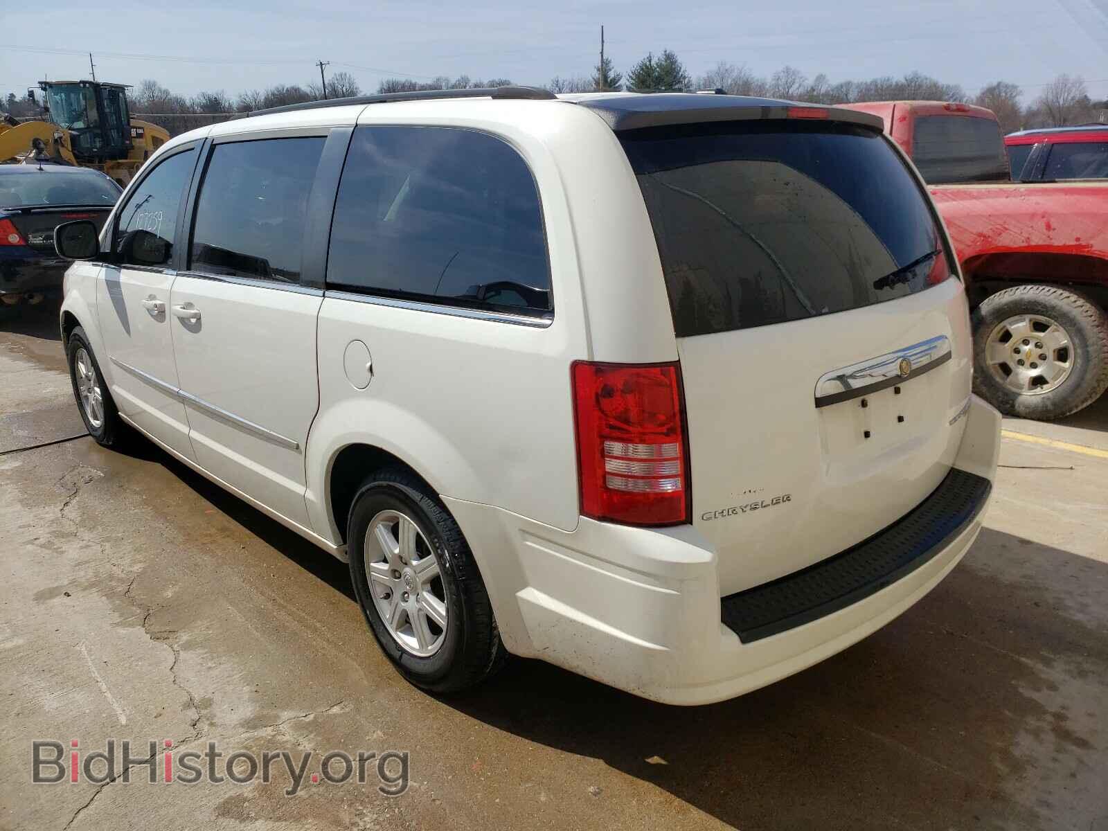 2010 CHRYSLER MINIVAN - VIN: 2A4RR5D15AR492300 - Фото 3