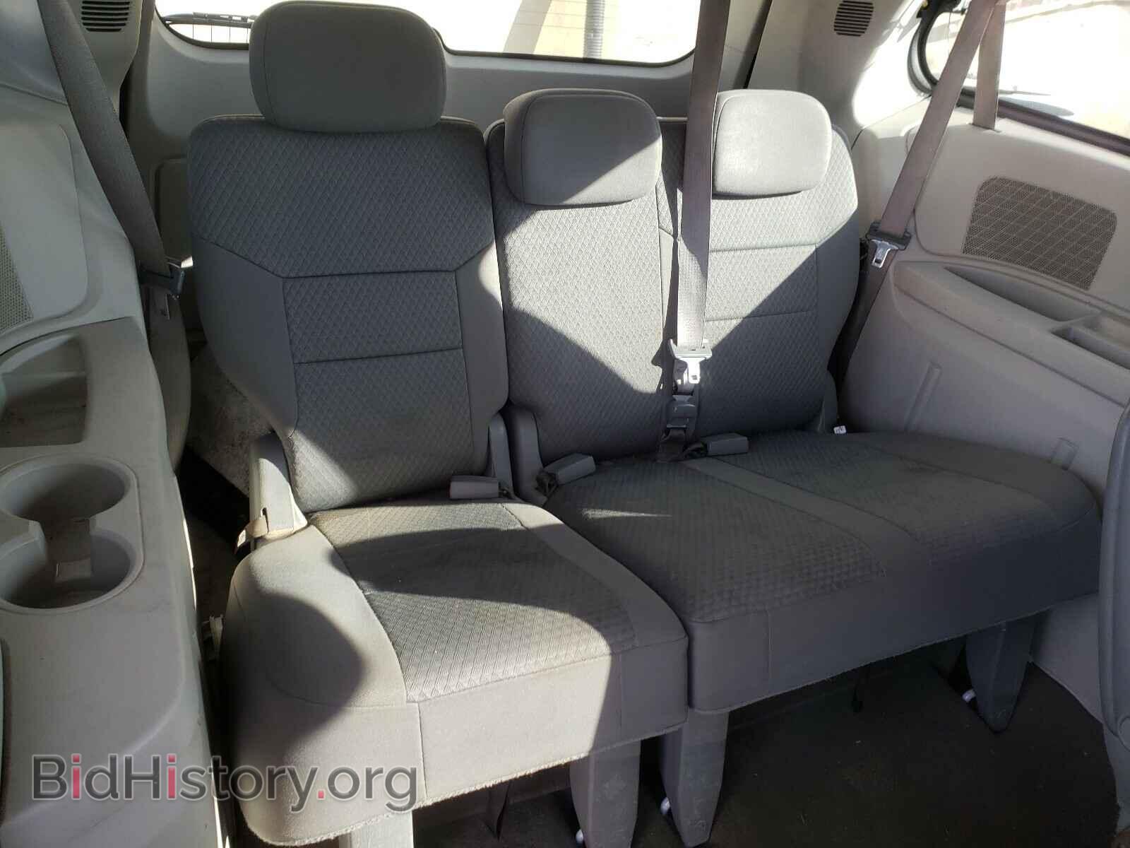 2010 CHRYSLER MINIVAN - VIN: 2A4RR5D15AR492300 - Фото 9