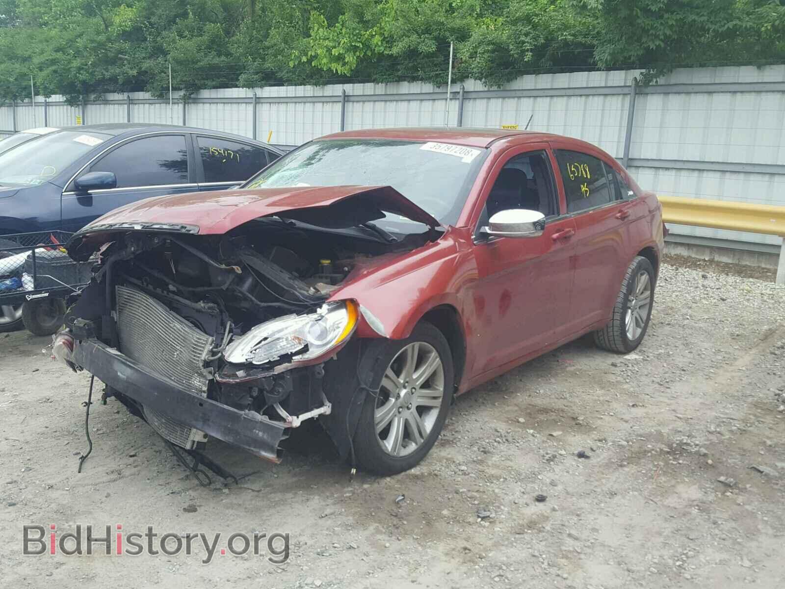 2013 CHRYSLER 200 - VIN: 1C3CCBCG7DN568266 - Photo 2