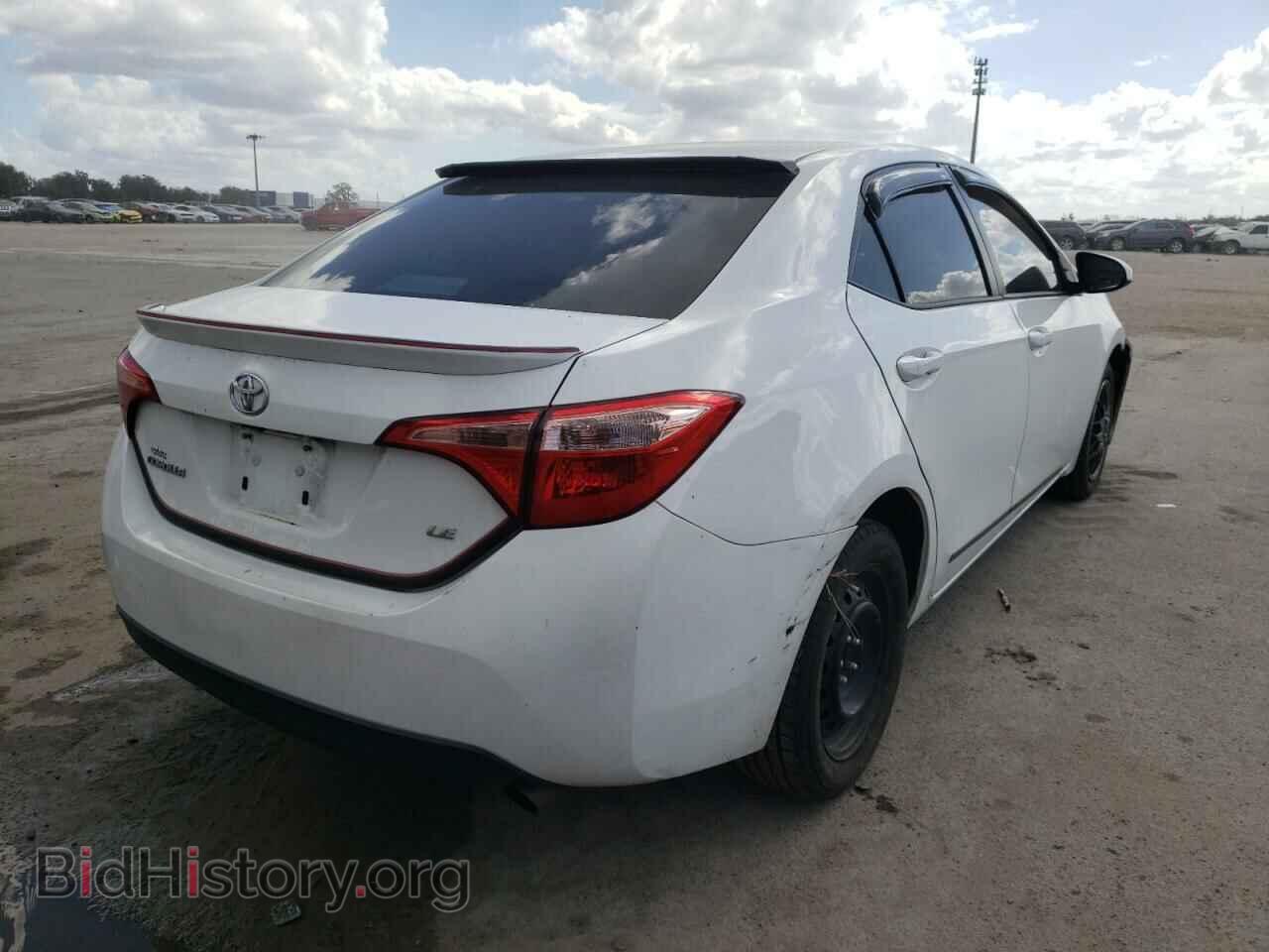 2017 TOYOTA COROLLA - VIN: 2T1BURHE2HC865202 - Фото 4