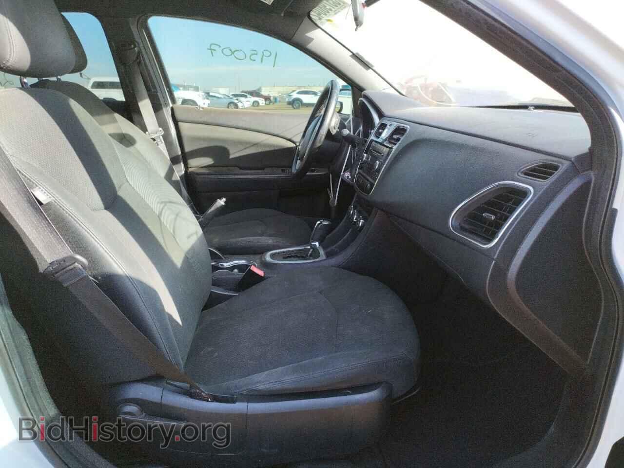 2012 CHRYSLER 200 - VIN: 1C3CCBBB5CN105417 - Фото 5