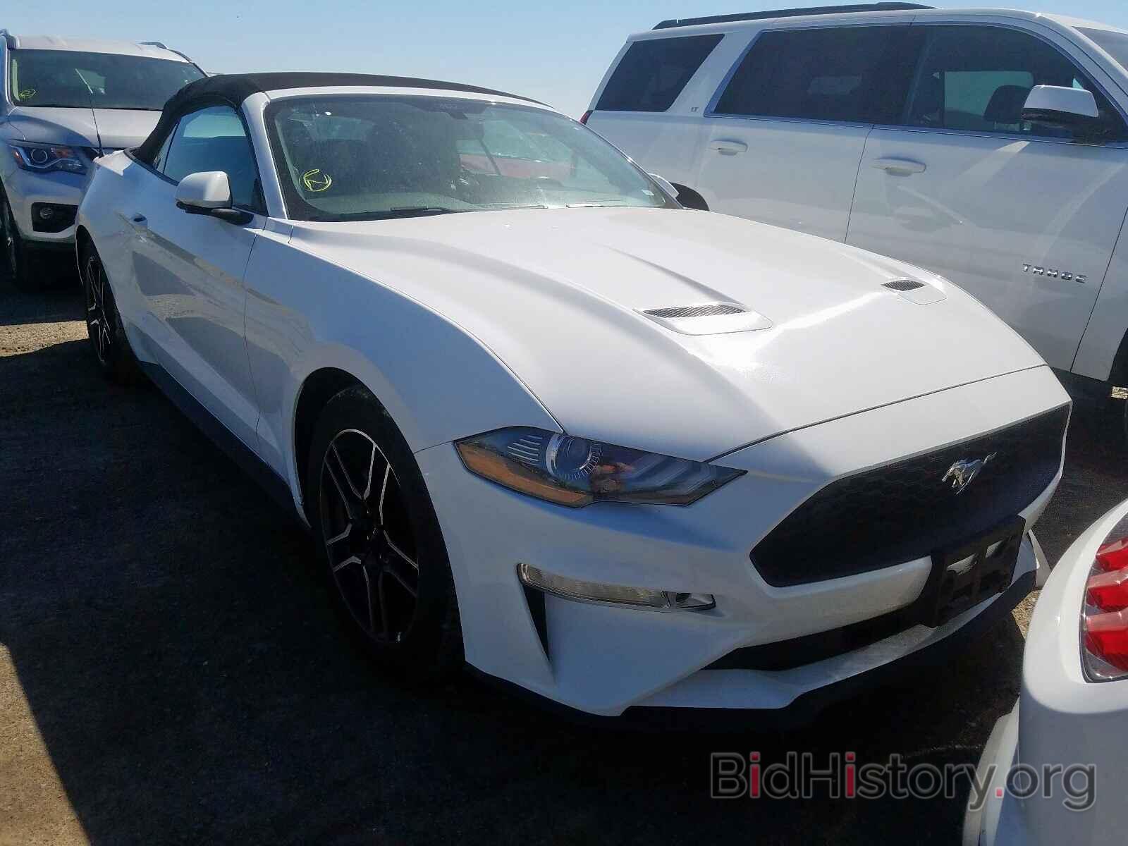 Photo 1FATP8UH7K5104603 - FORD MUSTANG 2019