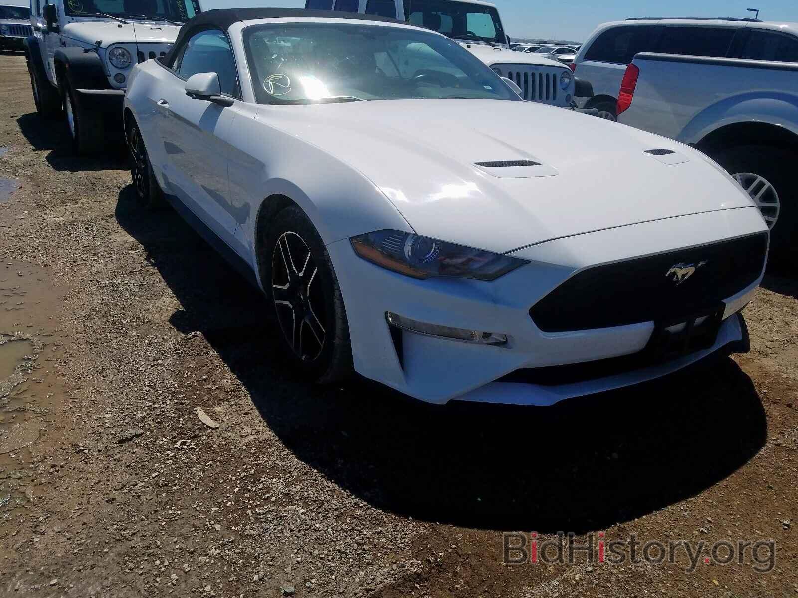 Photo 1FATP8UH7K5115617 - FORD MUSTANG 2019