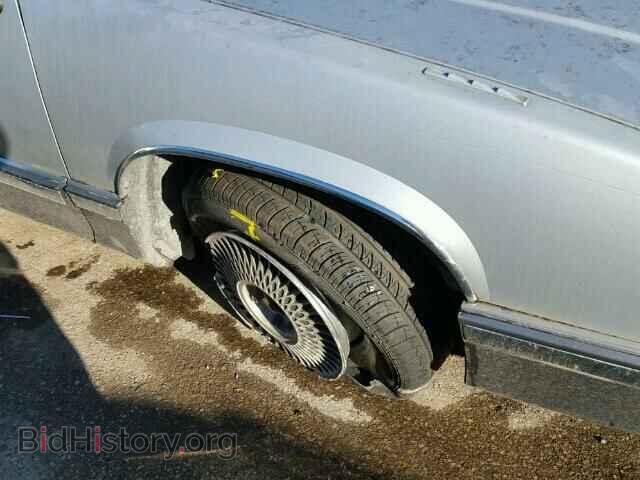 1992 CADILLAC DEVILLE - VIN: 1G6CD53B2N4303988 - Photo 10