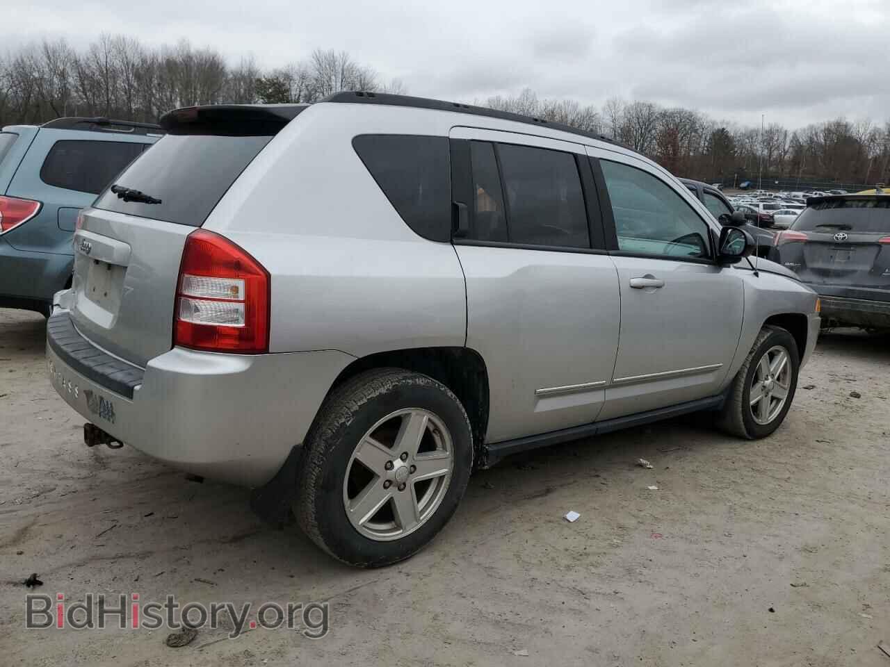 2010 JEEP COMPASS - VIN: 1J4NF4FB3AD502476 - Photo 3