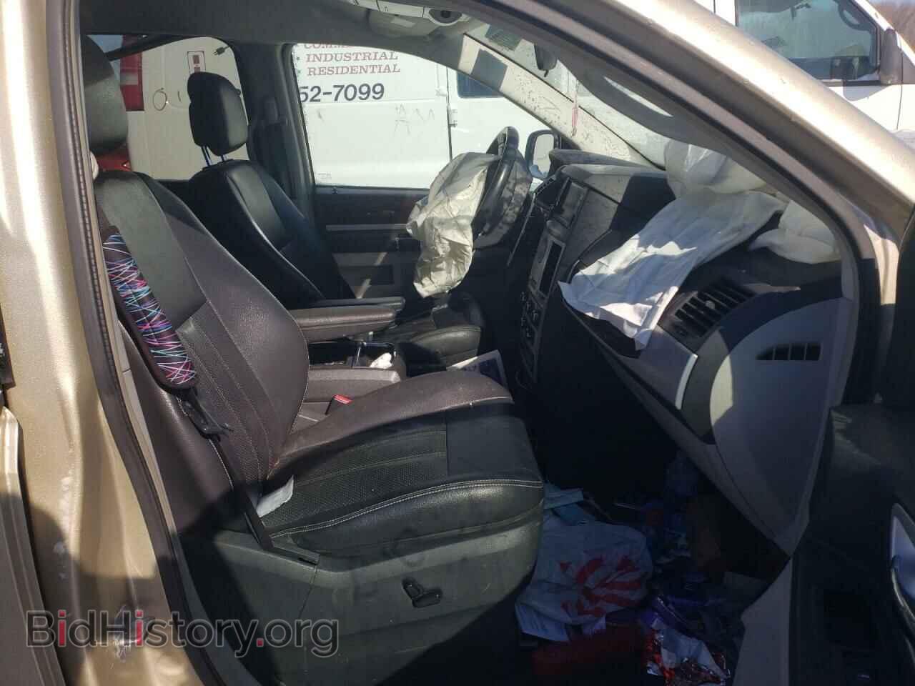 2010 CHRYSLER MINIVAN - VIN: 2A4RR8D12AR480154 - Фото 5