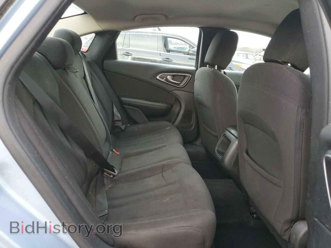 2015 CHRYSLER 200 - VIN: 1C3CCCAB1FN608535 - Фото 10