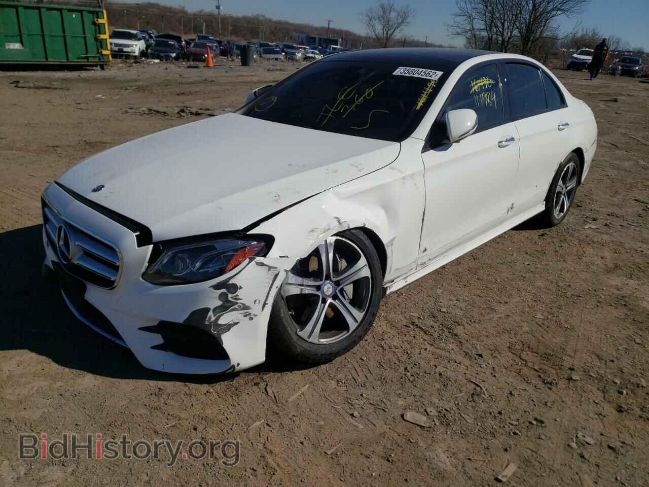 2017 MERCEDES-BENZ E-CLASS - VIN: WDDZF4KB9HA114599 - Фото 2