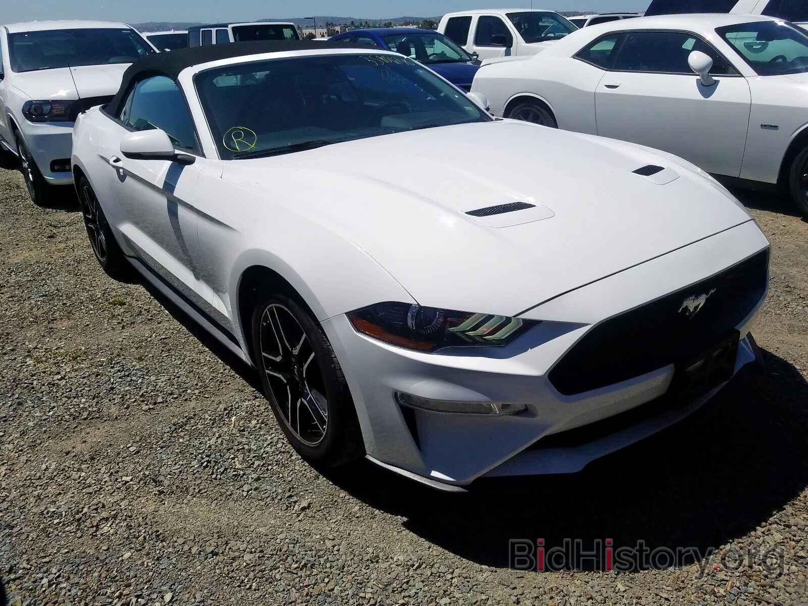 Photo 1FATP8UH3K5115615 - FORD MUSTANG 2019