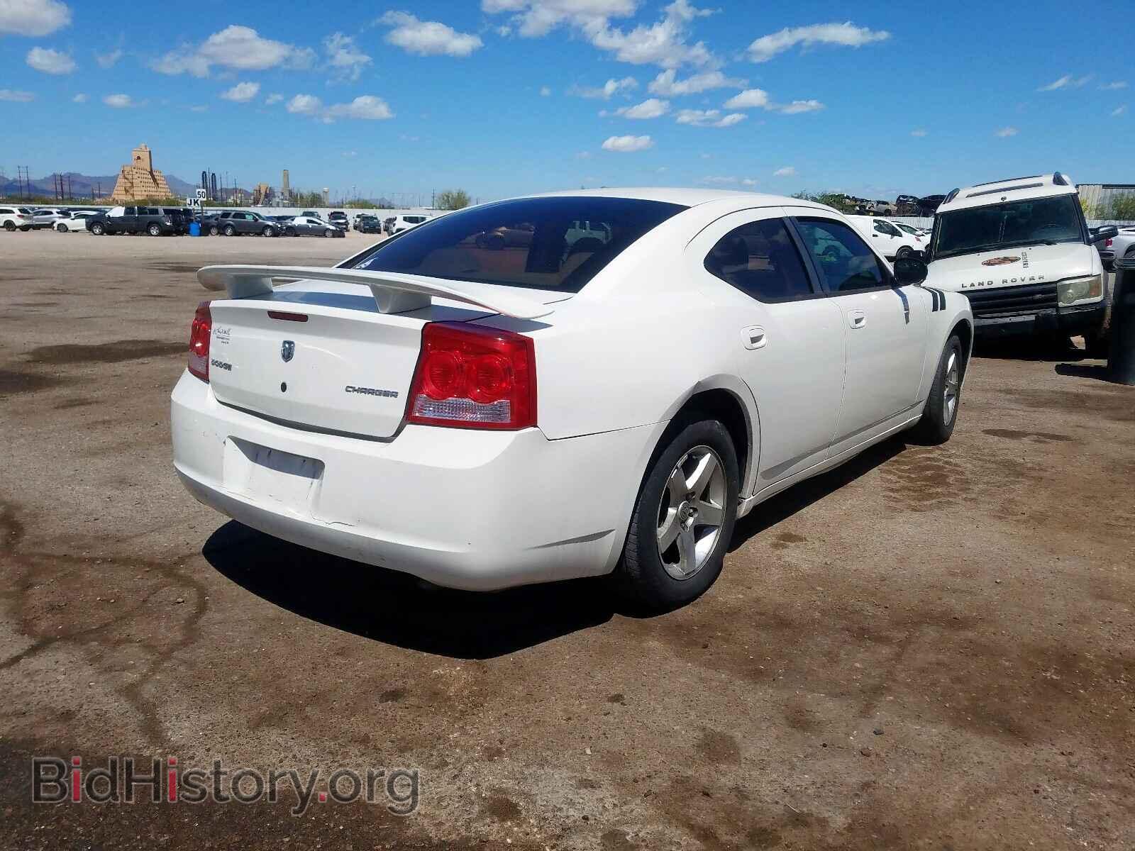 2010 DODGE CHARGER - VIN: 2B3CA4CD8AH180682 - Фото 4