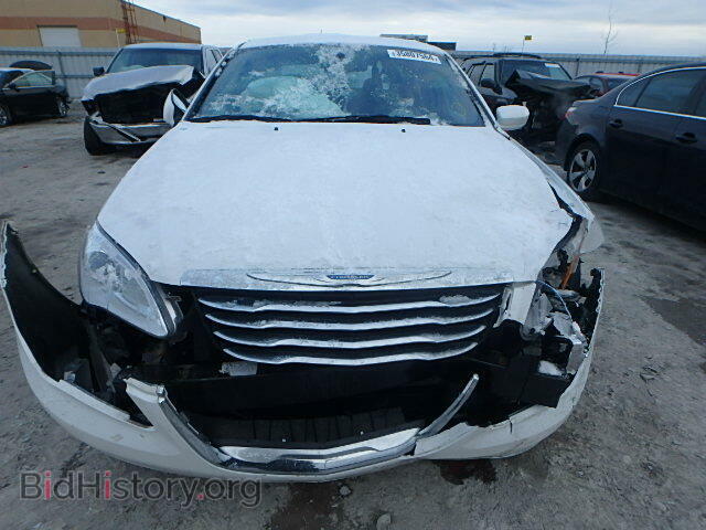 2013 CHRYSLER 200 - VIN: 1C3CCBAB2DN533349 - Фото 9