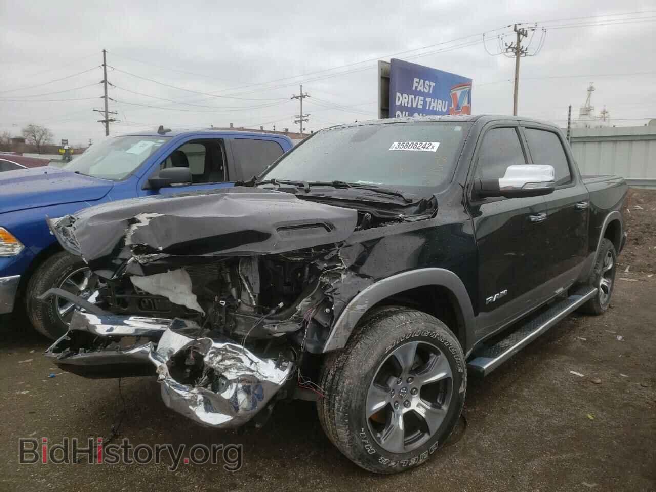 2019 RAM 1500 - VIN: 1C6SRFJT9KN808564 - Photo 2