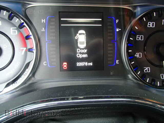 2015 CHRYSLER 200 - VIN: 1C3CCCBB5FN659941 - Фото 8