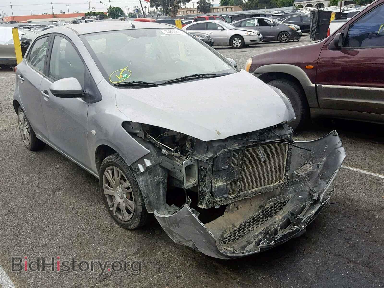Фотография JM1DE1KZ4E0173323 - MAZDA 2 2014
