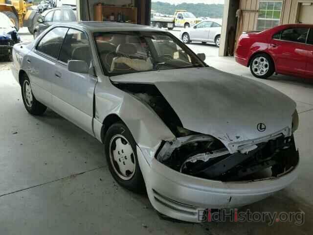 Photo JT8BF12G6T0163052 - LEXUS ES300 1996