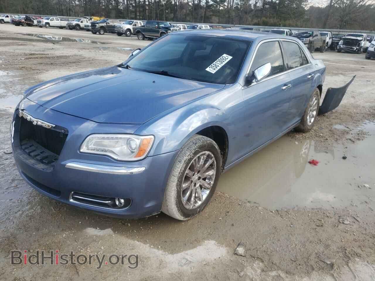 2011 CHRYSLER 300 - VIN: 2C3CA5CG3BH547184 - Фото 2