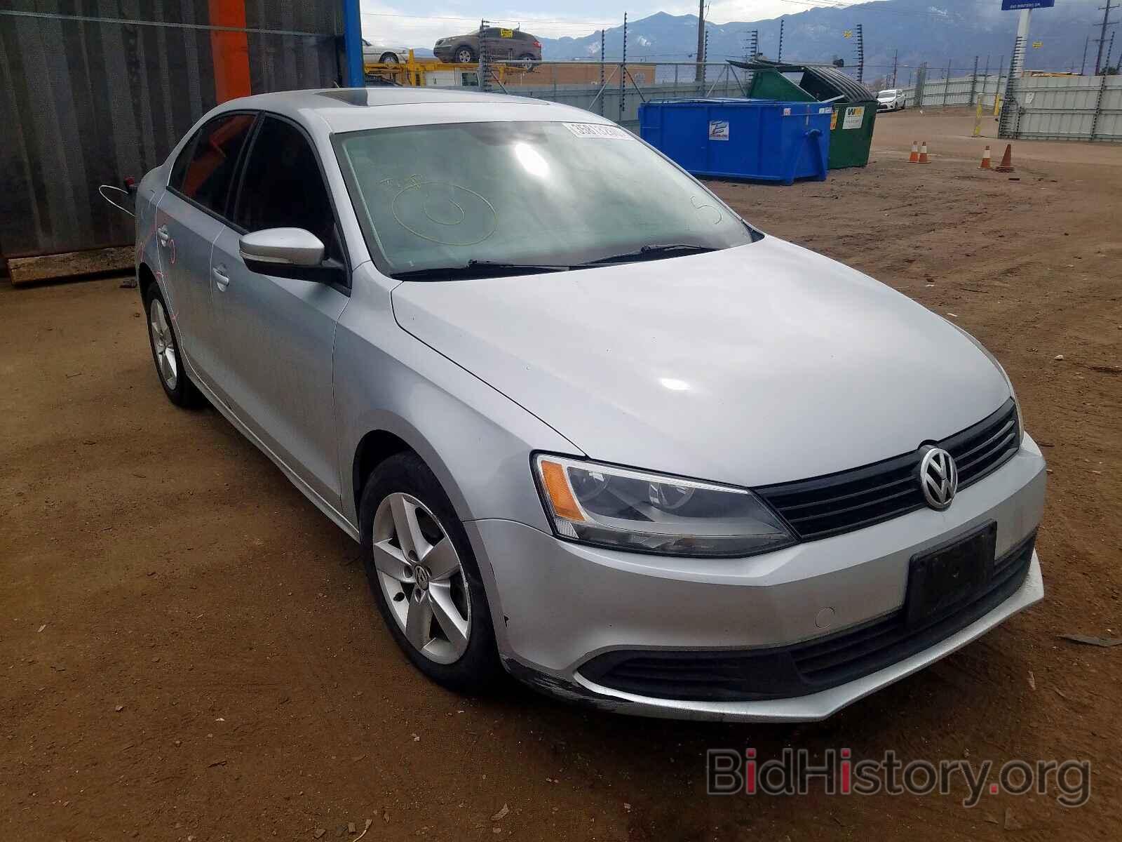 Photo 3VWLL7AJ1BM105812 - VOLKSWAGEN JETTA 2011