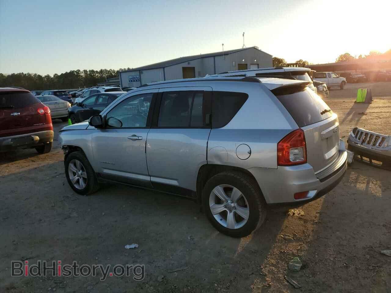 2012 JEEP COMPASS - VIN: 1C4NJCBAXCD520620 - Photo 2
