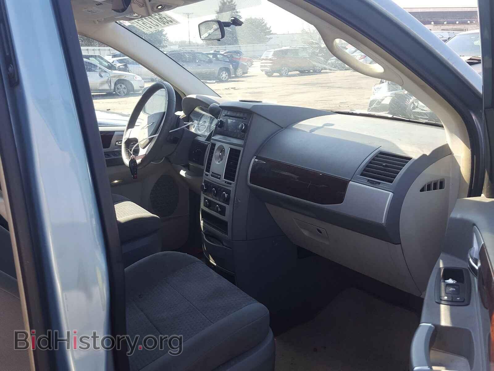2010 CHRYSLER MINIVAN - VIN: 2A4RR5D14AR259315 - Фото 5