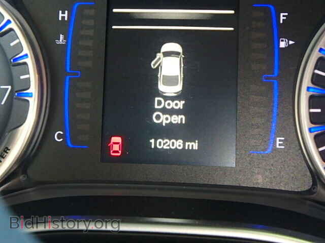 2015 CHRYSLER 200 - VIN: 1C3CCCAB6FN546436 - Фото 8