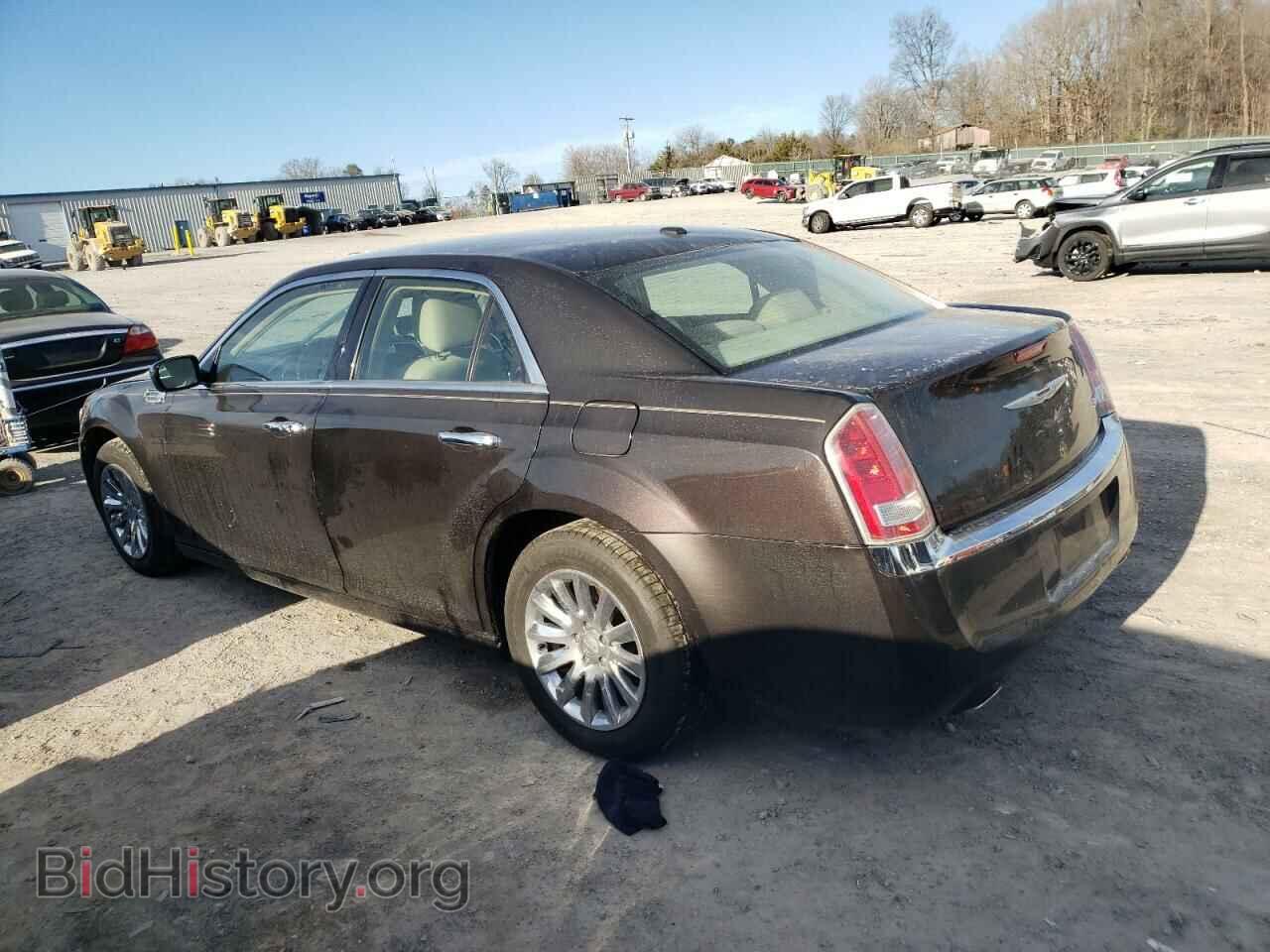 2012 CHRYSLER 300 - VIN: 2C3CCAAG2CH188837 - Photo 2