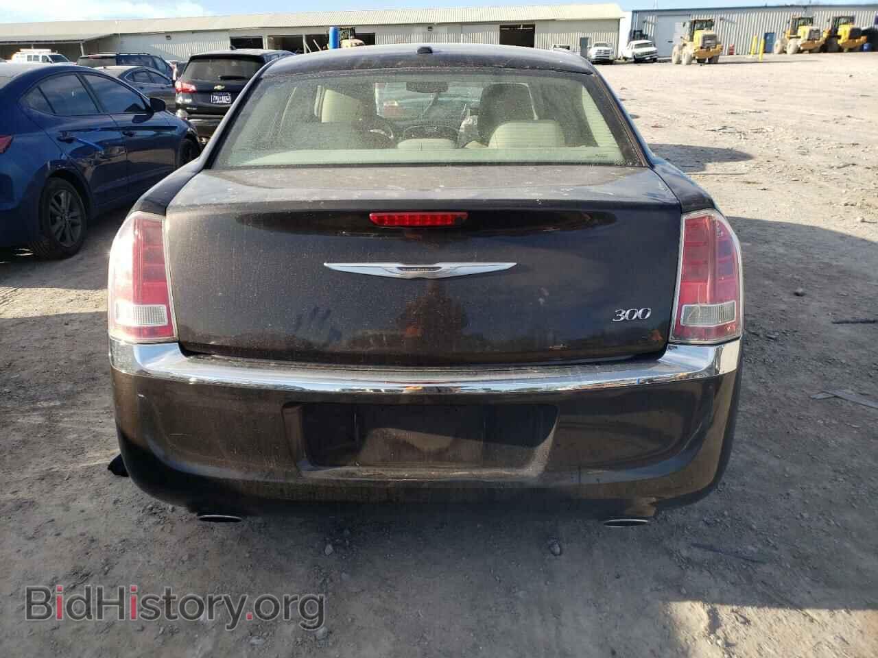 2012 CHRYSLER 300 - VIN: 2C3CCAAG2CH188837 - Photo 6