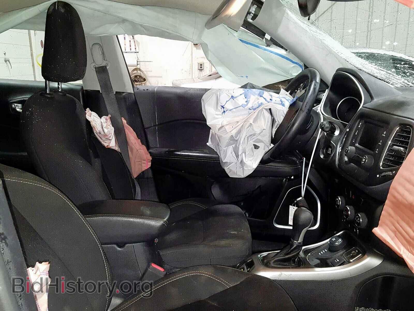 2018 JEEP COMPASS - VIN: 3C4NJDAB1JT117777 - Photo 5