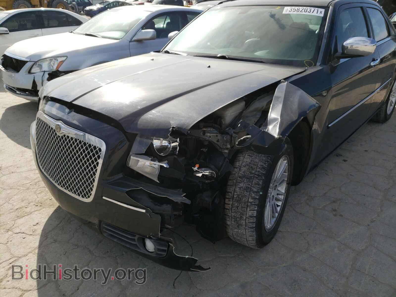 2010 CHRYSLER 300 - VIN: 2C3CA4CD4AH284735 - Фото 9