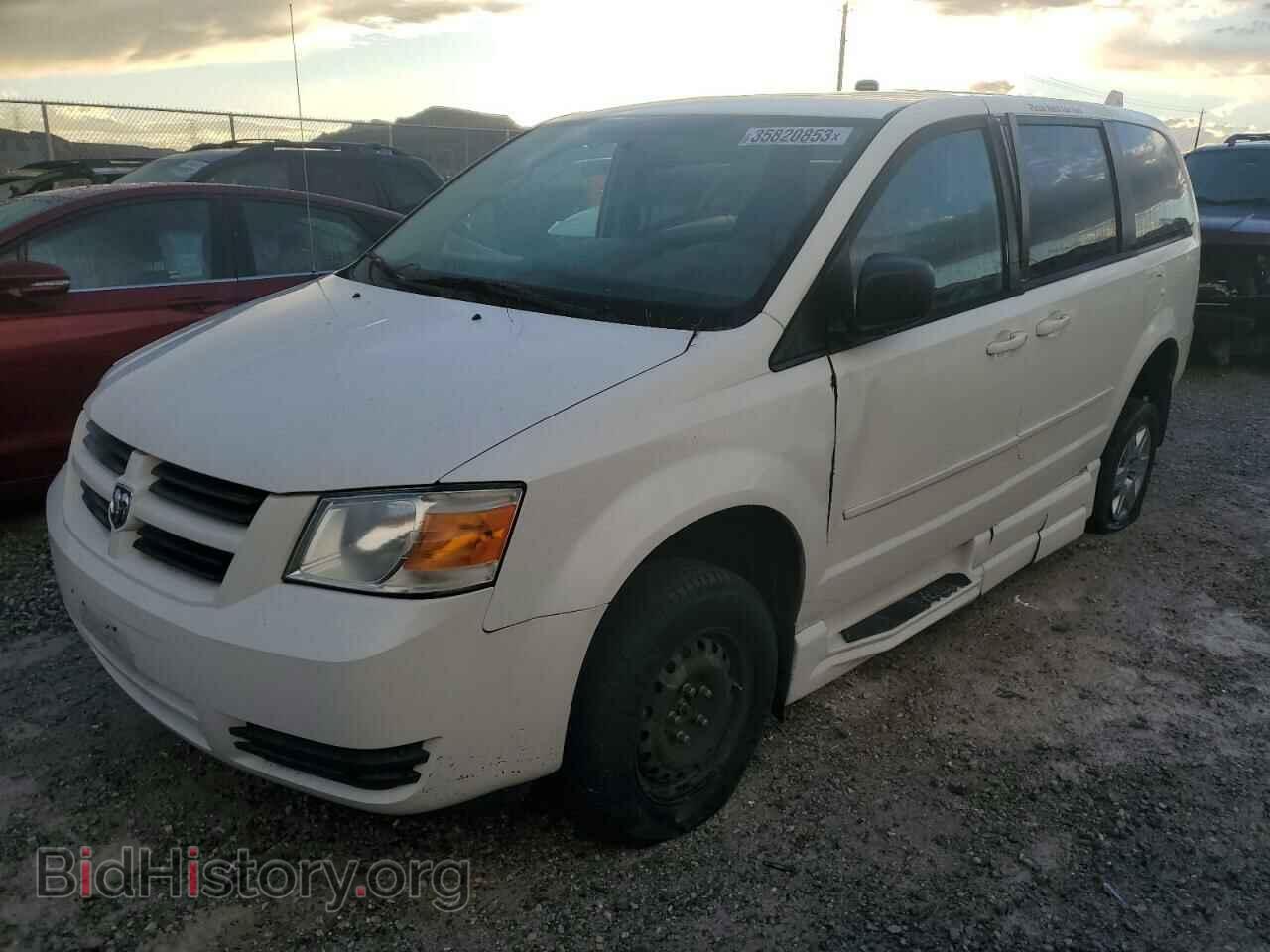 Photo 2D4RN4DE7AR282511 - DODGE CARAVAN 2010