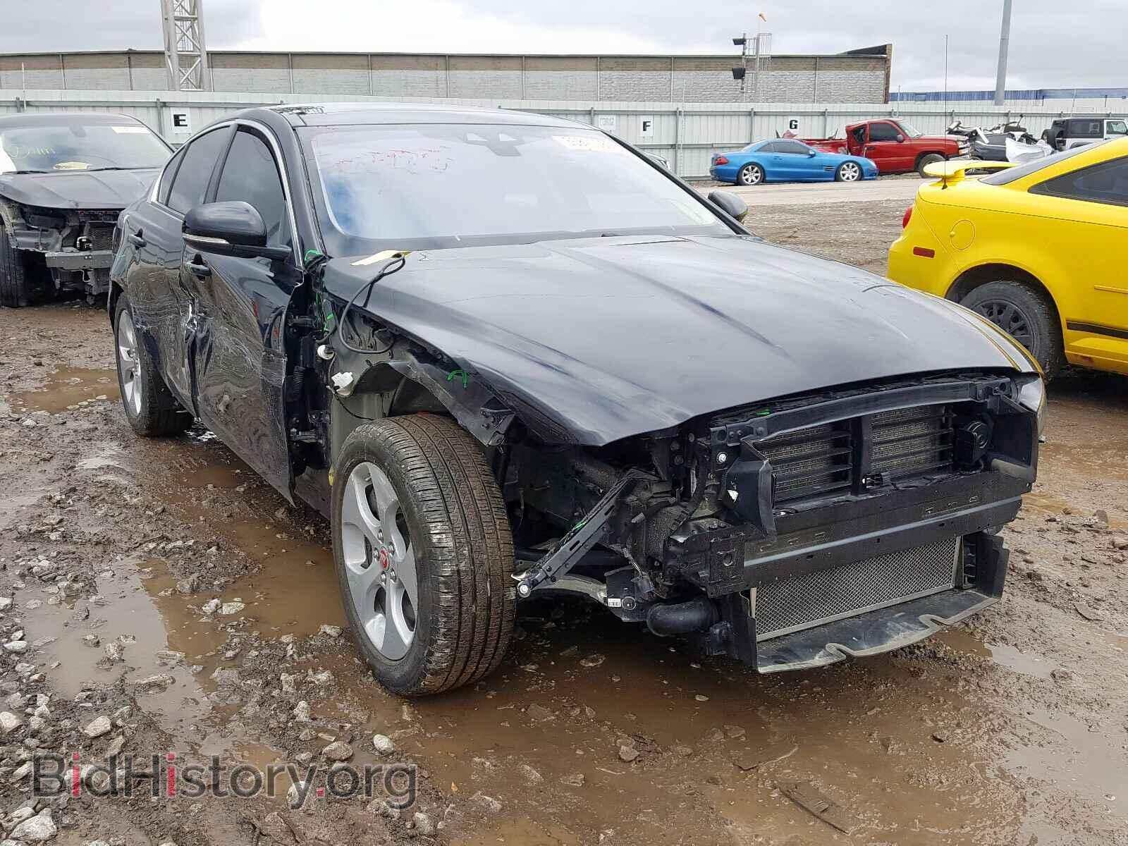 Photo SAJAR4BG4HA978004 - JAGUAR XE 2017