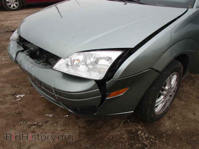 2005 FORD FOCUS - VIN: 1FAFP36N75W311414 - Фото 9