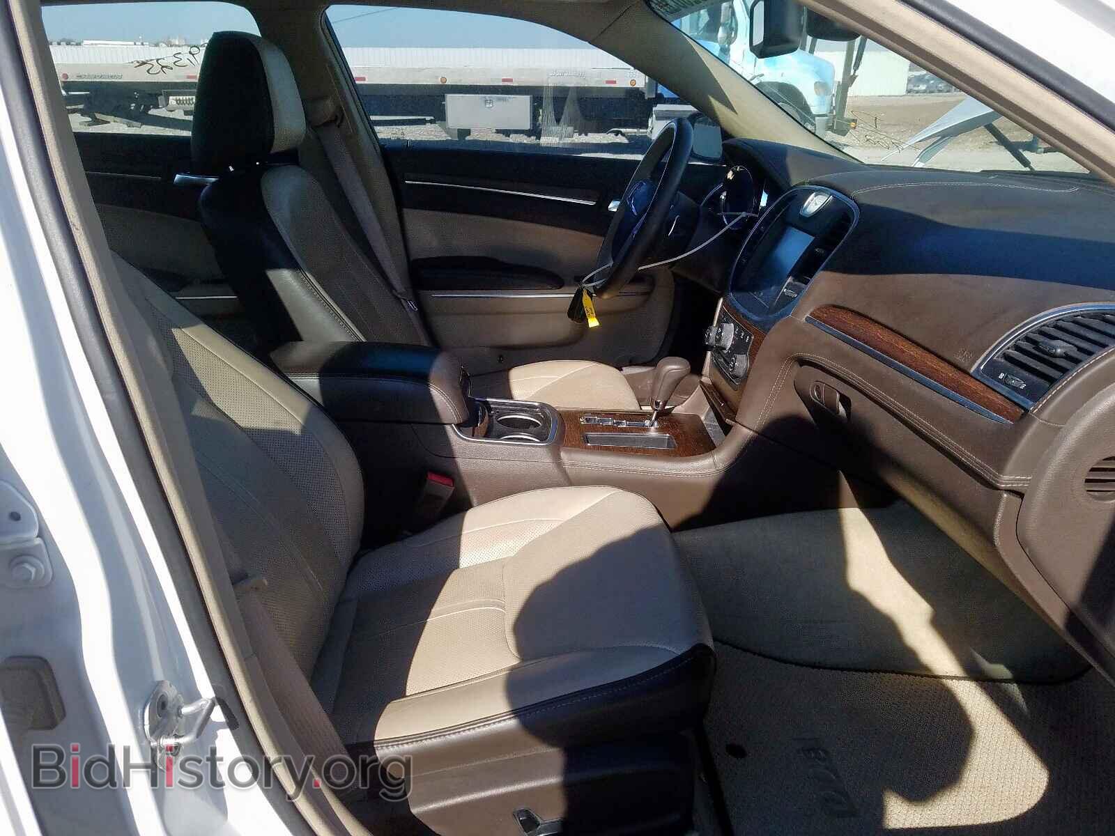 2012 CHRYSLER 300 - VIN: 2C3CCAPT8CH289627 - Фото 5