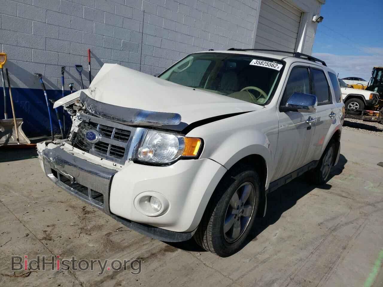 2011 FORD ESCAPE - VIN: 1FMCU9DG2BKB98127 - Фото 2