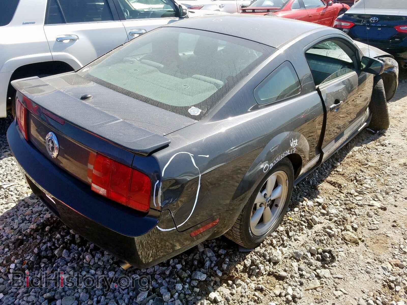 2007 FORD MUSTANG - VIN: 1ZVHT80N175363731 - Фото 4