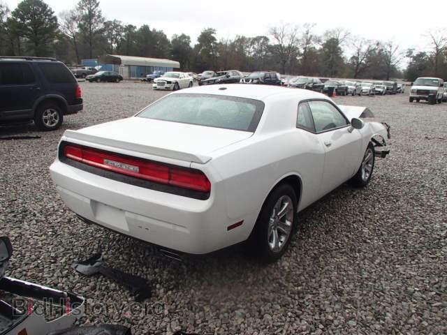 2014 DODGE CHALLENGER - VIN: 2C3CDYAGXEH311311 - Фото 4