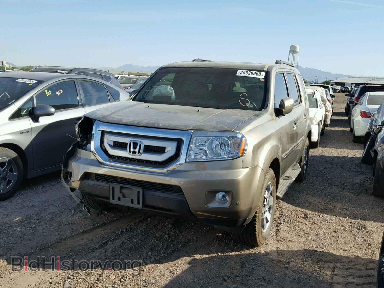 2011 HONDA PILOT - VIN: 5FNYF4H92BB072012 - Photo 2
